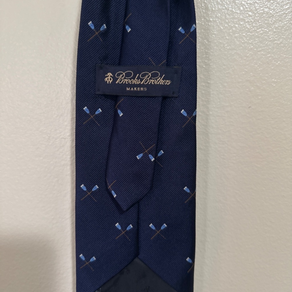 Brooks Brothers Makers View 5